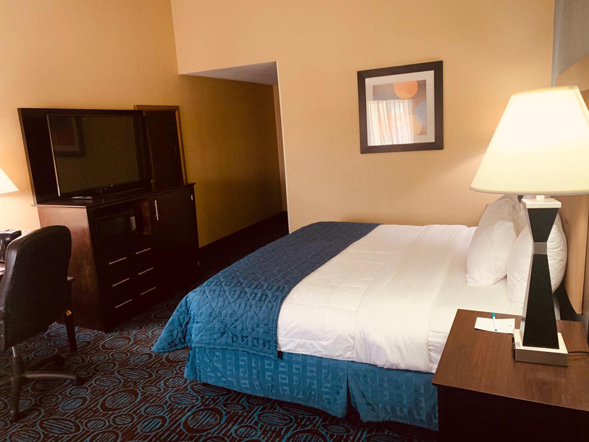 Regency Inn & Suites New London Mystic Eksteriør billede