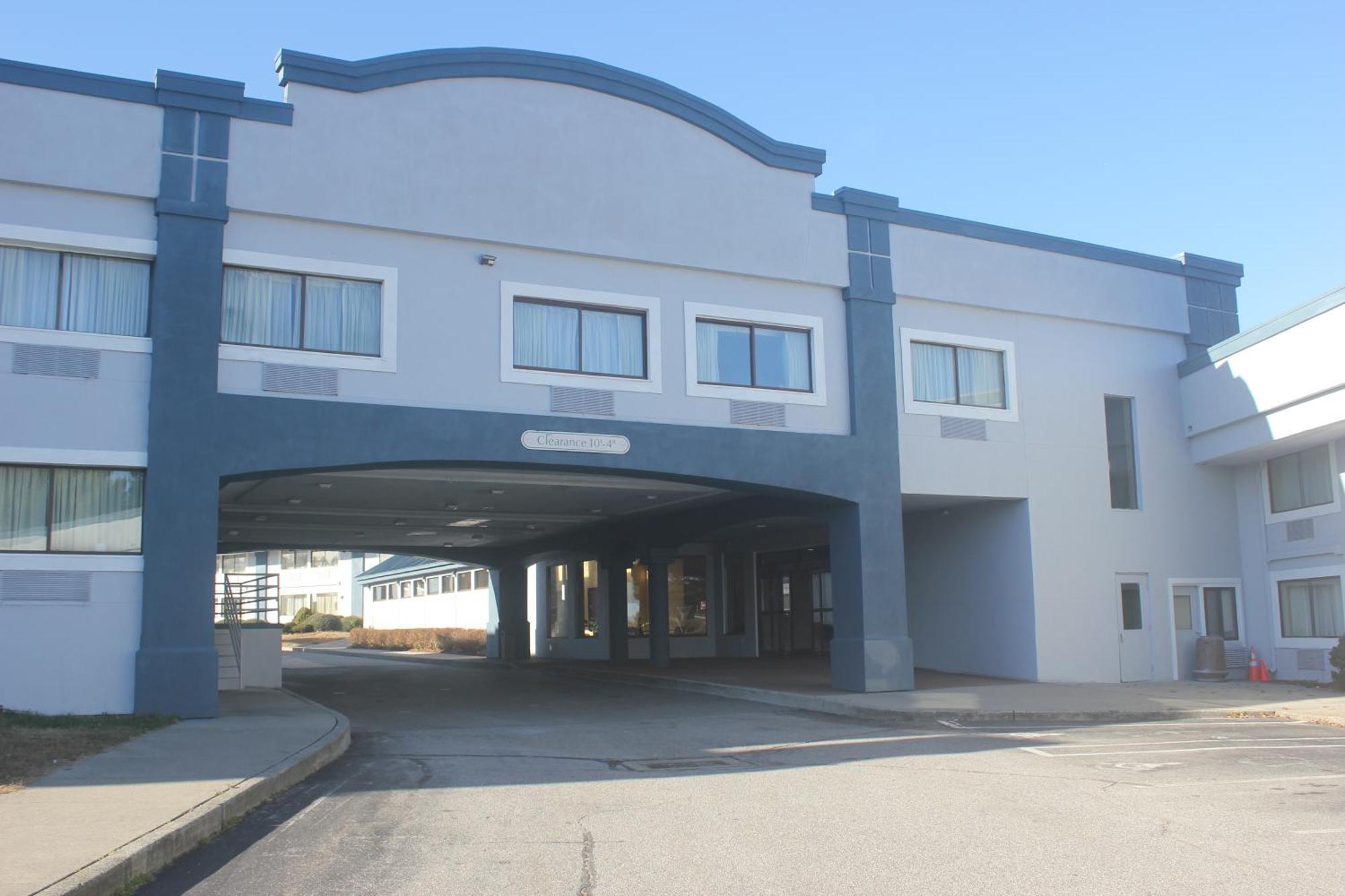 Regency Inn & Suites New London Mystic Eksteriør billede